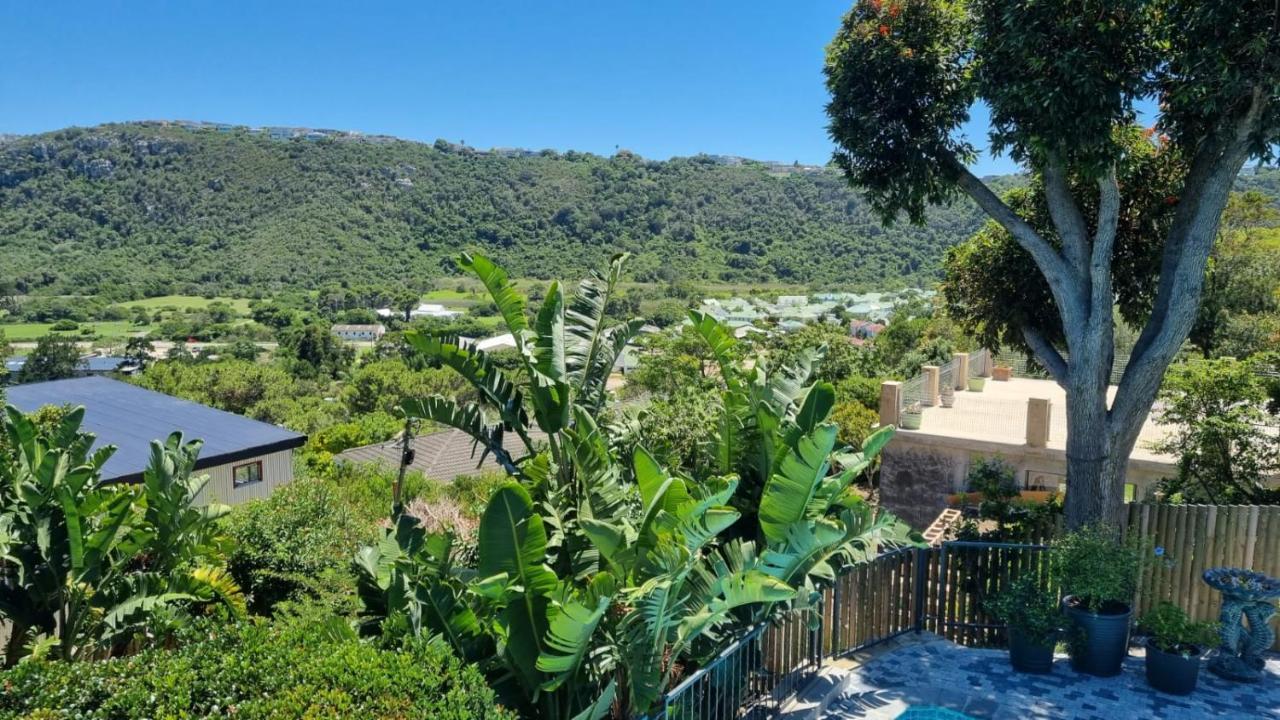 Modern Solar Powered 1 Bed Studio Apartment With Amazing Views Plettenberg Bay Eksteriør billede